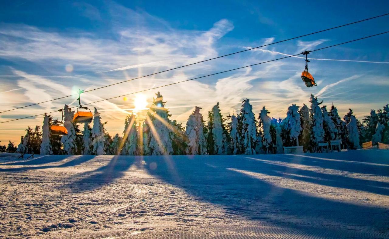 Mountain Apartment Klinovec Atomic Loučná pod Klínovcem Eksteriør billede